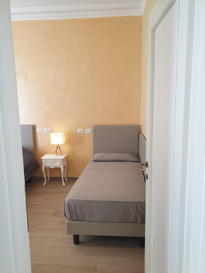 Lombardo Bed & Breakfast Rome Exterior photo